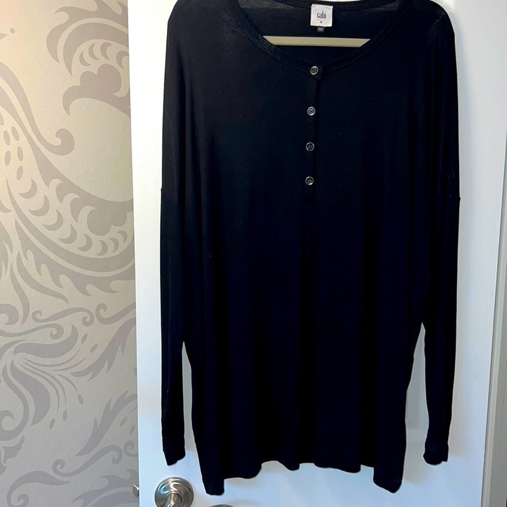 CAbi black Henley tunic top. Size M. EUC.
